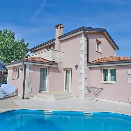 Villa Contessa *