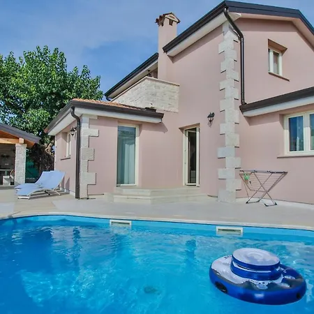 Contessa Villa *